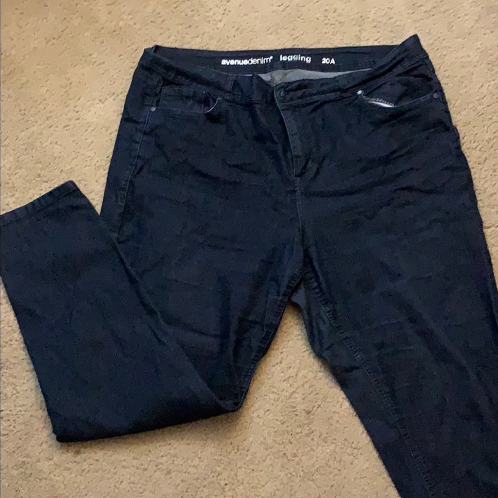 Avenue Dark blue jeans